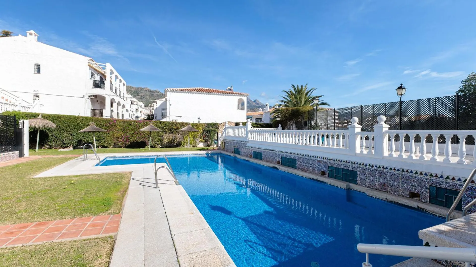 Cosy Apartment In Verano Azul Nerja