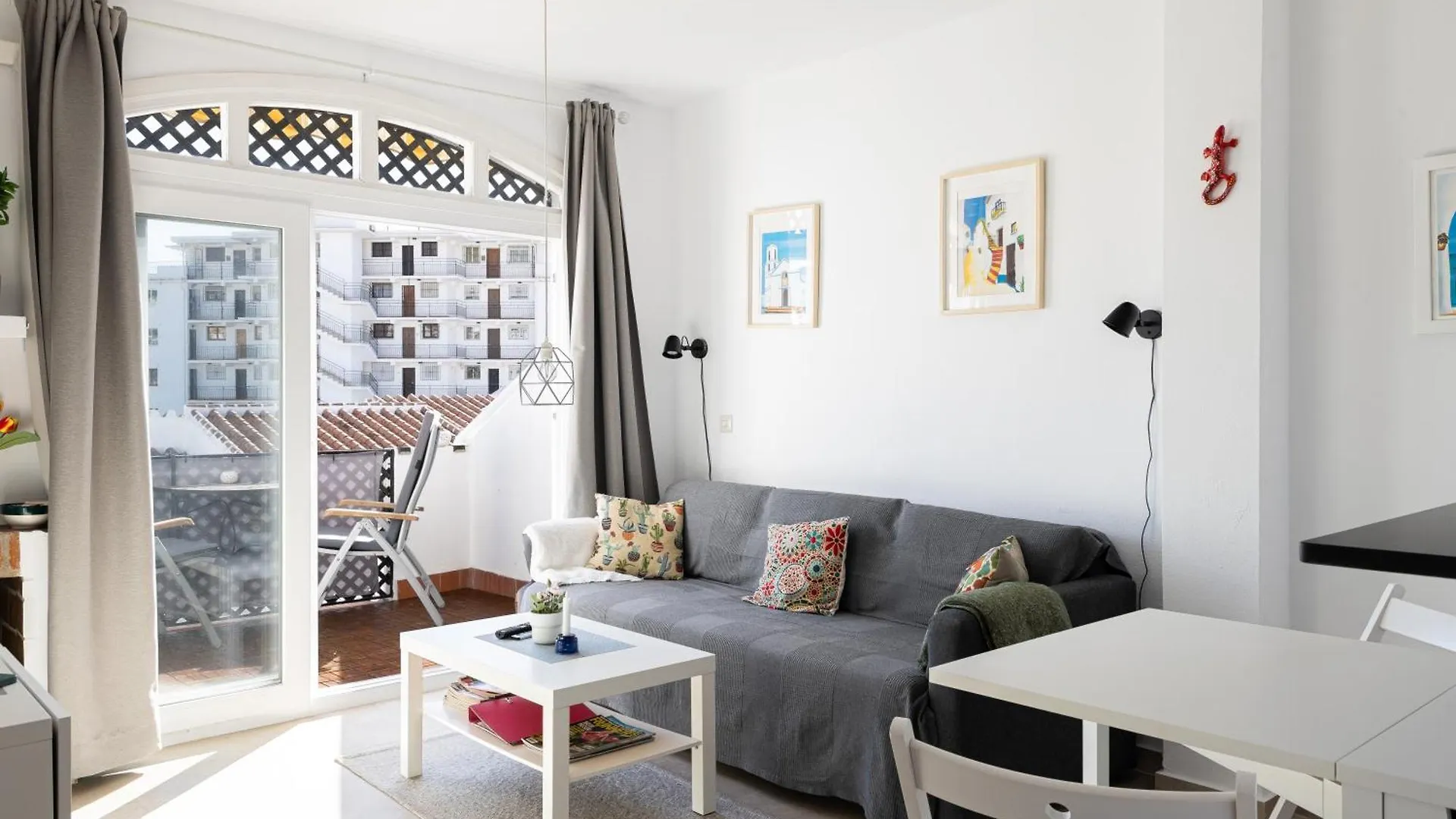 Cosy Apartment In Verano Azul Nerja Spain
